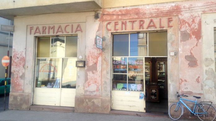 Farmacia Centrale in Asmara, Erietrea