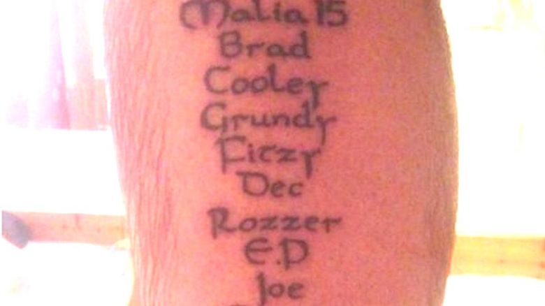 18 names tattooed on a leg