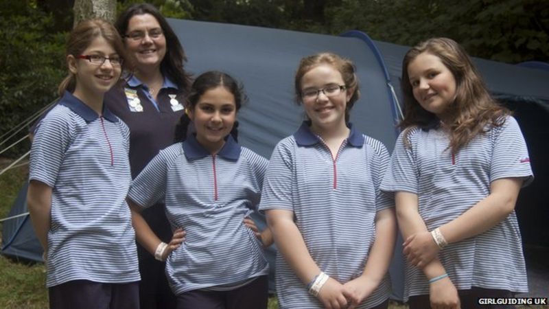 Girl Guides Get Fresh New Uniform Bbc News