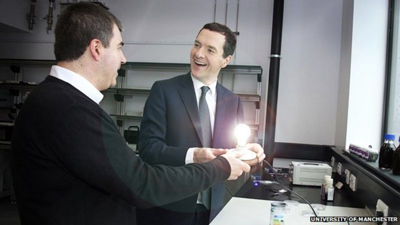 George Osborne with graphene co-inventor Konstantin Novoselov and the graphene light bulb