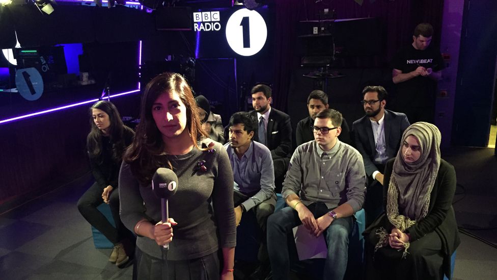 Young British and Radicalised - Tina Daheley hosts a live Newsbeat debate following the attacks in Paris