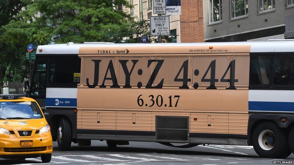 4:44 bus