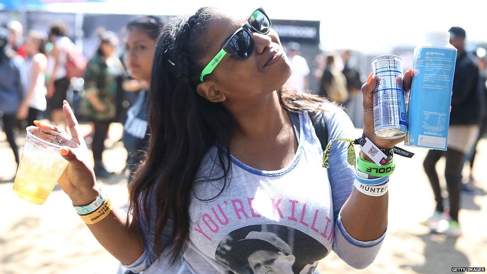 SXSW festival to remove immigration warnings in performer contracts
