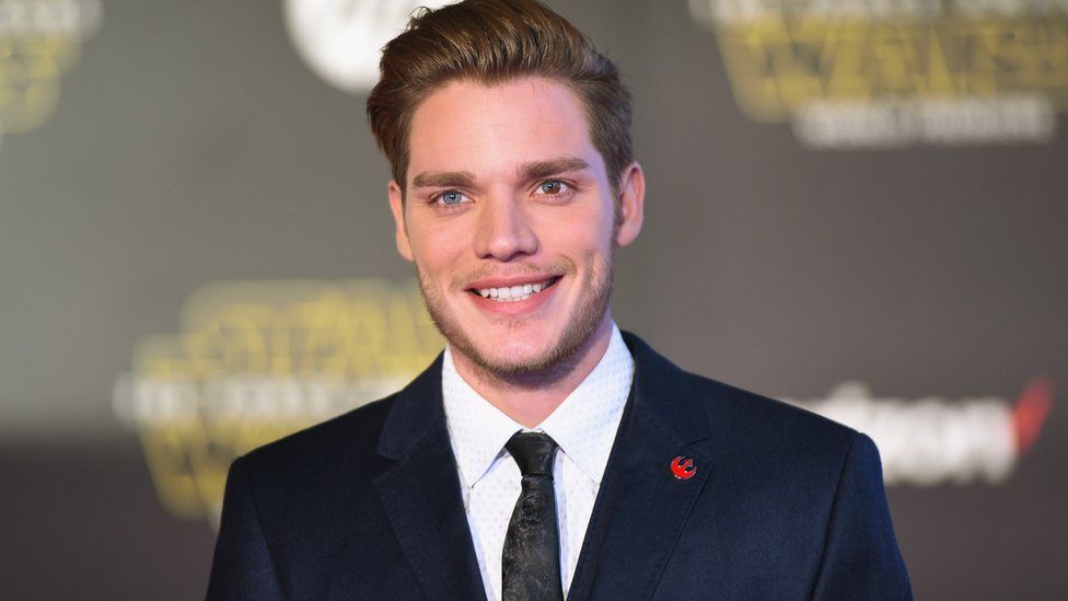 Znalezione obrazy dla zapytania dominic sherwood