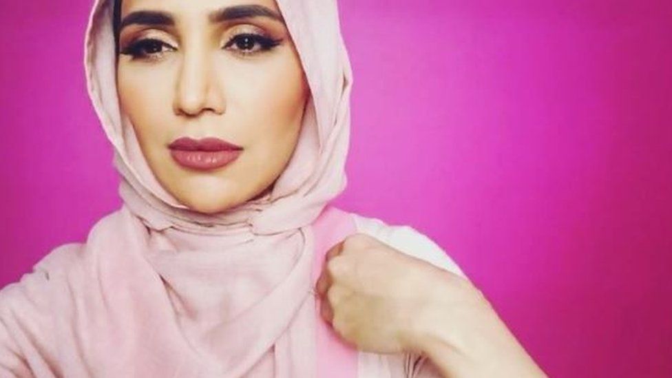 L'Oreal Hires Hijab-Wearing, Anti-Semitic Model L'Oreal Hires Hijab-Wearing, Anti-Semitic Model