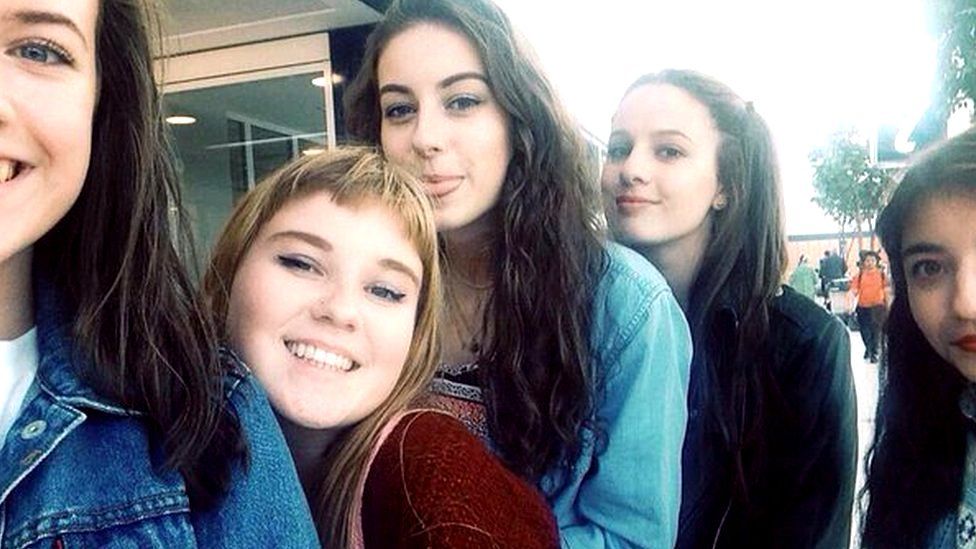 These Young Women Are Fighting Against Groping At Gigs BBC Newsbeat