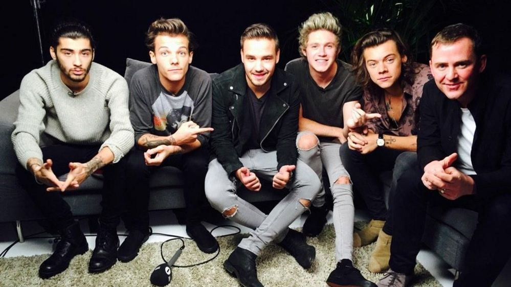 One Direction and Scott Mills