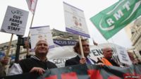 Bob Crow's RMT campaigning against ticket office closures
