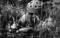 After inserting a special pin to stop the mine initiating, team leader Salahaddin Mahamad carefully lifts the crown out of the body of a V69 Valmara mine, Iraq 2010