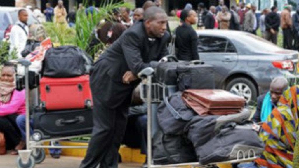An maido da zirga-zirzar jirage a Nairobi - BBC Hausa