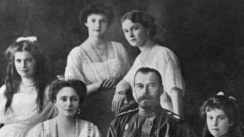 Nga khai quật hài cốt Sa hoàng Nikolai II BBC Tiếng Việt