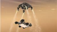 El rover Curiosity aterrizando en Marte