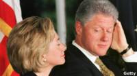 Hillary y Bill Clinton en 1998