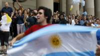 Người dân Argentina ăn mừng tân giáo hoàng đồng hương
