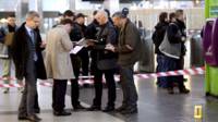 Investigadores del ataque en París