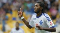 Dieumerci Mbokani est l'auteur des quatre buts de la RDC, contre le Congo.