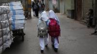 Murid India, AP
