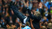 Pellegrini en hombros