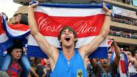 Fan con bandera