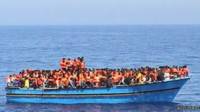Bote con inmigrantes a bordo