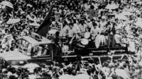 Guerrilleros sandinistas entran a Managua para conformar el primer gobierno provisional.