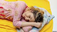 Mujer durmiendo
