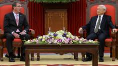 Ông Trọng gặp Bộ trưởng Quốc phòng Hoa Kỳ Ashton Carter hôm 1/6/2015