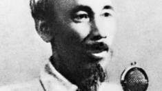 Chủ tịch Hồ Chí Minh đọc Tuyên ngôn độc lập ngày 2/9/1945