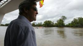 Ngoại trưởng Hoa Kỳ John Kerry thăm sông Mekong, Việt Nam