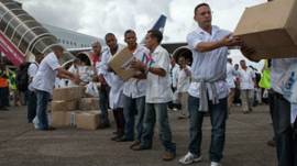 Madaktari wa mwanzo wa Cuba walipowasili Freetown