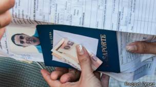 Pasaporte cubano