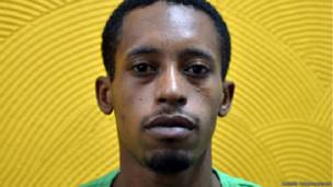 Image caption Rafael Vieira, de 25 anos, foi condenado a cinco anos de prisão e cumpre sua sentença em Bangu 5 - 140620210816_salasocial_anistiainternacional_preso_pinhosol_624x351_anistiainternacional