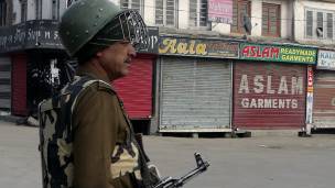 जम्मू कश्मीर में तैनात सेना का जवान