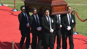 Despedida a Chespirito.