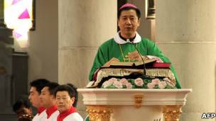 obispo Pei Junmin,