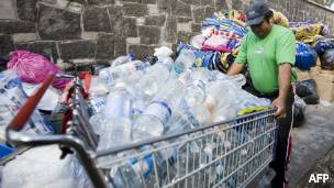 Agua embotellada en México