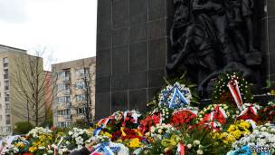 monumento gueto varsovia