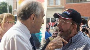 Enfrentamiento manifestantes