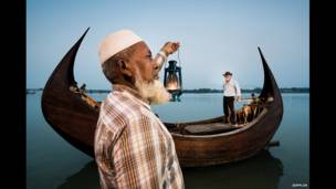 إيف ماري، البحار المتضامن - بنغلاديش. زبلين