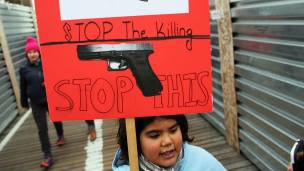 En EE.UU. son usuales las protestas que exigen el control de armas