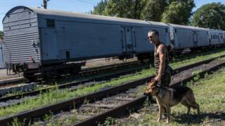 Tren con vagones refrigerados