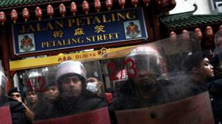 150927035418_cn_malaysia_jalan_petaling_640x360_afp_nocredit.jpg