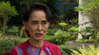 151110102812_suu_kyi_640x360_bbc_nocredit.jpg