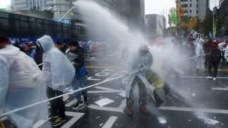 151115070725_south_korea_protest_640x360_epa_nocredit.jpg
