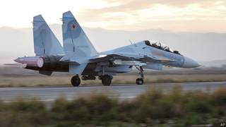 Российский Су-34 на базе в Сирии