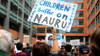 160213155756_pancarta_nauru_624x351_reut
