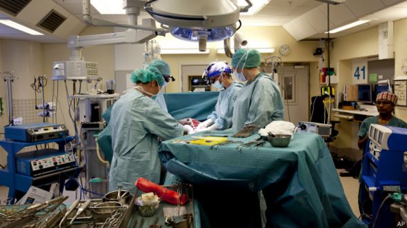 141004031531_womb_transplant_624x351_ap.