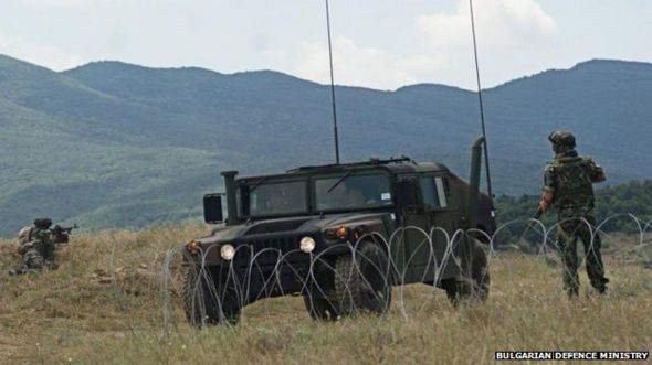 Болгарские солдаты на маневрах