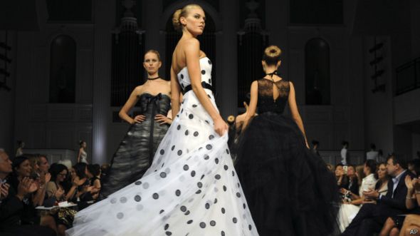 Vestidos de la colección Primavera 2011 de Óscar de la Renta