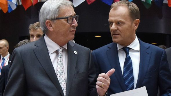Presidente da Comissão Europeia, Jean-Claude Juncker, e chefe do Conselho Europeu, Donald Tusk